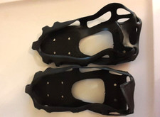 CRAMPONS CLEATS SNOW ICE 24 SPIKE GRIPS SIZE MEDIUM NEW