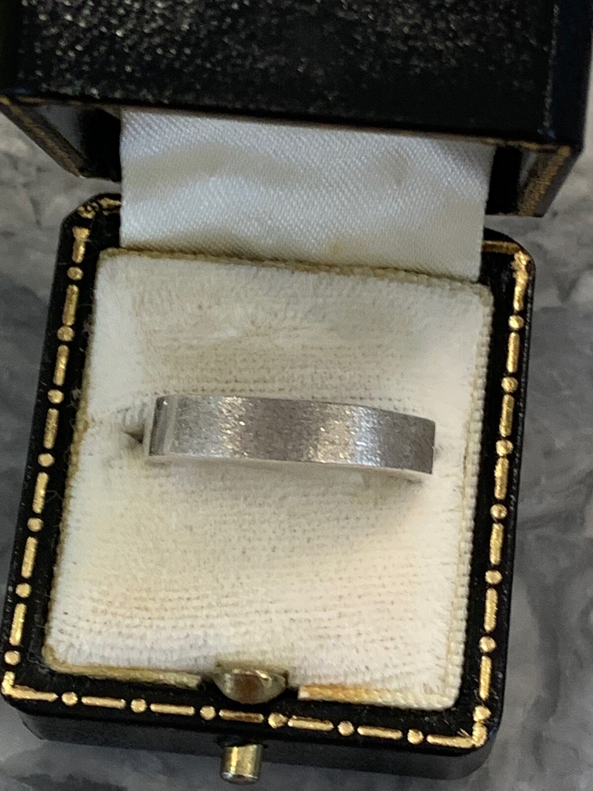 Vintage Solid Silver Hallmarked Ring  Thick Brush… - image 1