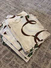 Lenox Holiday Nouveau  Christmas Cotton Blend Napkins Set of 17