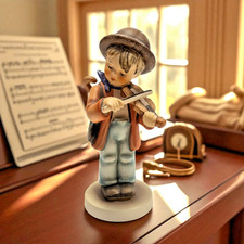Little Fiddler Brown Hat TMK3 Hum #4 2/0 Boy playing Fiddle 6