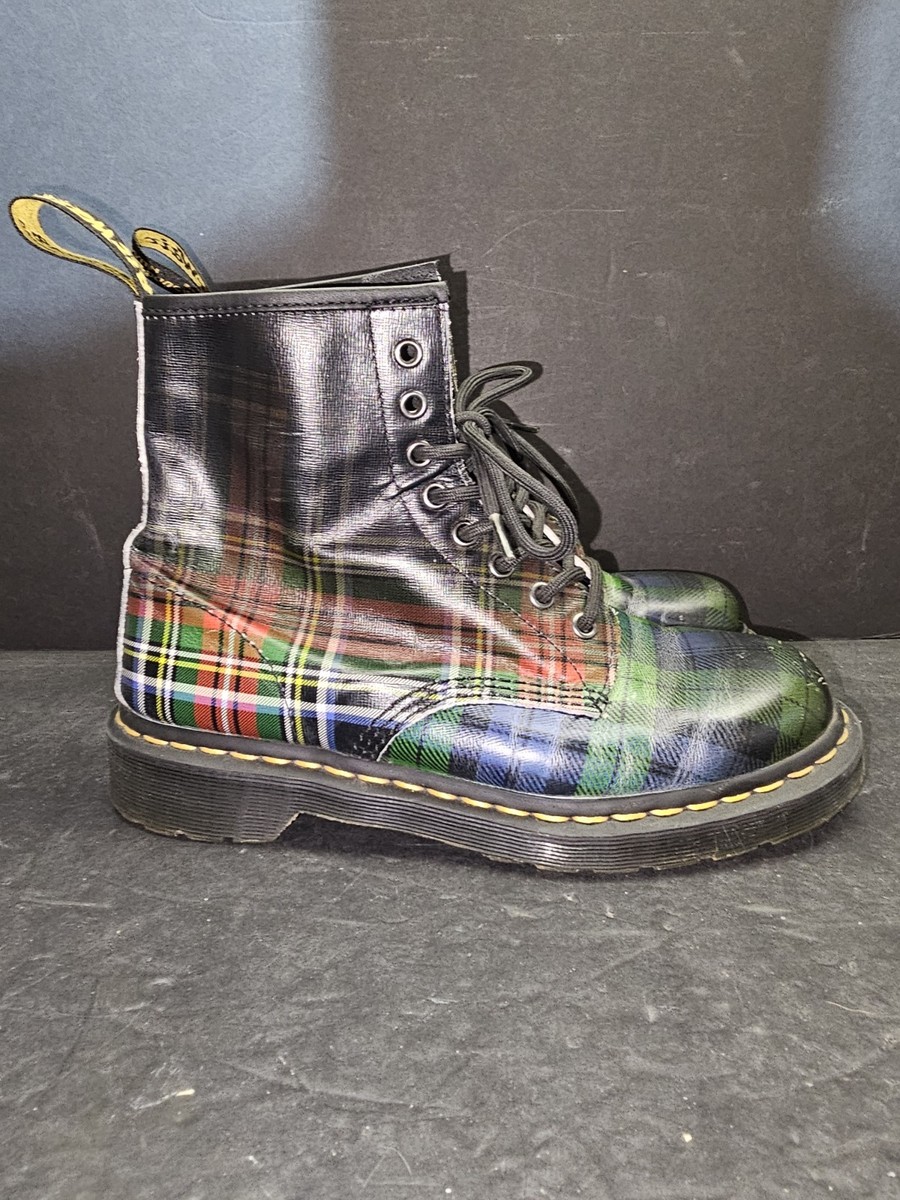 Boots Tartan Dr Martens Ladies 1460 TARTAN LACE UP BOOTS In Pink