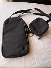 Lululemon Modular Phone Crossbody Bag Black N...