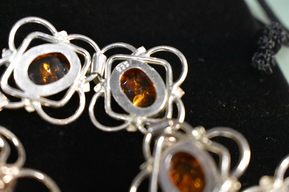 Baltic Amber Gemstone 925 Sterling Silver Bracelet 19.5 Grams 8 In. Long Nice - Image 2 of 2