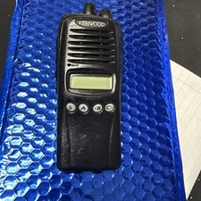 Kenwood TK-3180-K UHF 450-520MHz Two-Way Radio NO BATTERY 