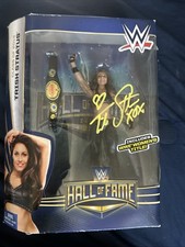 Trish Stratus Wrestling Cards, Autograph and Memorabilia Guide 45