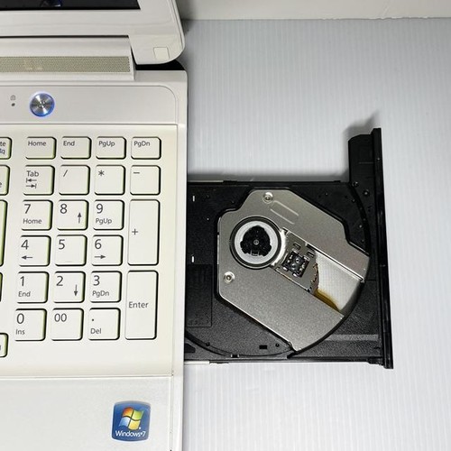 Fujitsu LIFEBOOK AH54/H Core i5-3210M 480GB SSD 8GB RAM 15.6 inches - Picture 14 of 14