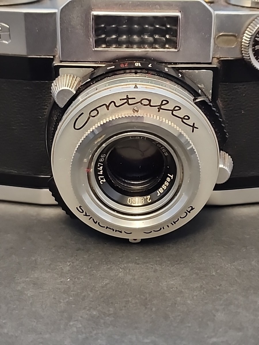 Zeiss Ikon Contaflex Synchro-Compur 2.8/50 SLR 35 mm With Zeiss Ikon Contaflex Synchro-Compur 2.8/50 SLR 35 mm With