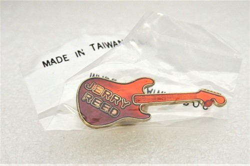 Vintage Jerry Reed Guitar Pop Music Group Rock Band Pin Button 1980s New NOS - Picture 4 of 4