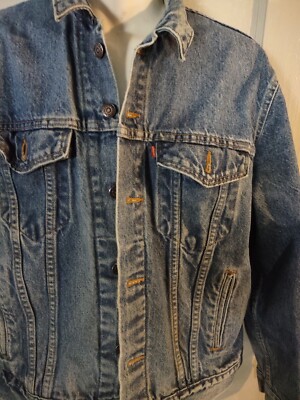 Vintage 80's Levis Denim Blue Jean TRUCKER Jacket Size 44 Made In