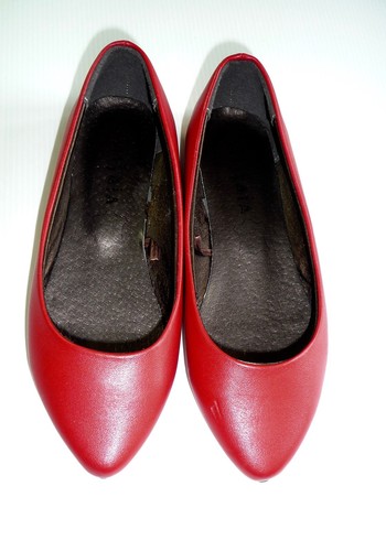 TISSAIA BALLERINES ROUGE T 30 NEUF - Photo 1/3