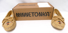 Minnetonka Women's Thunderbird Animikii Moccasins size 7 soft sole tan
