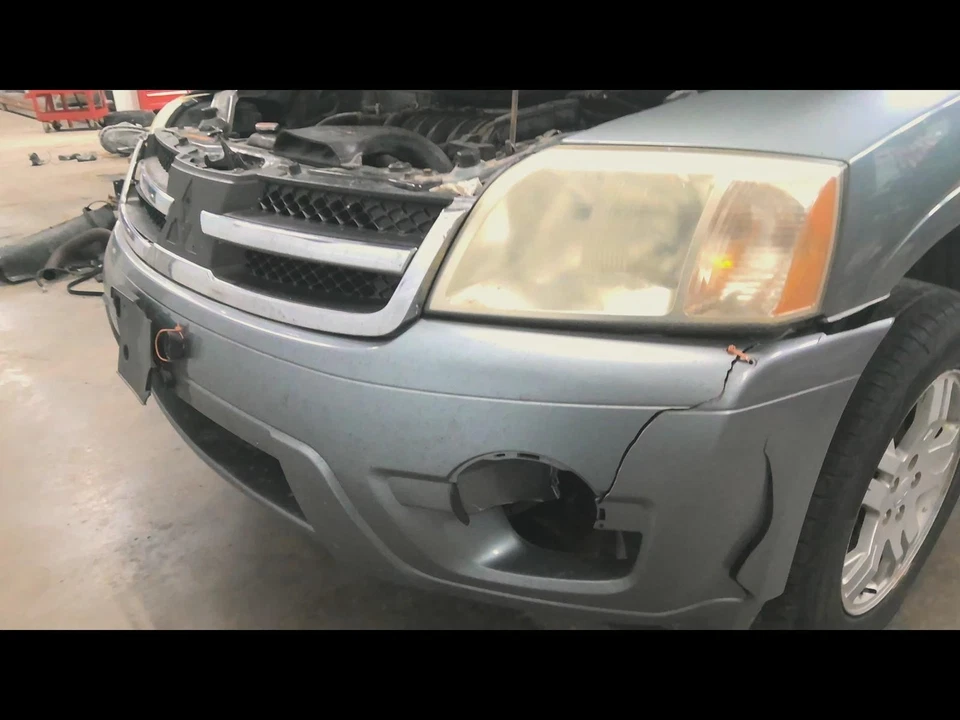 Used Air Cleaner Assembly fits: 2007 Mitsubishi Endeavor  Grade A - Image 4 of 4