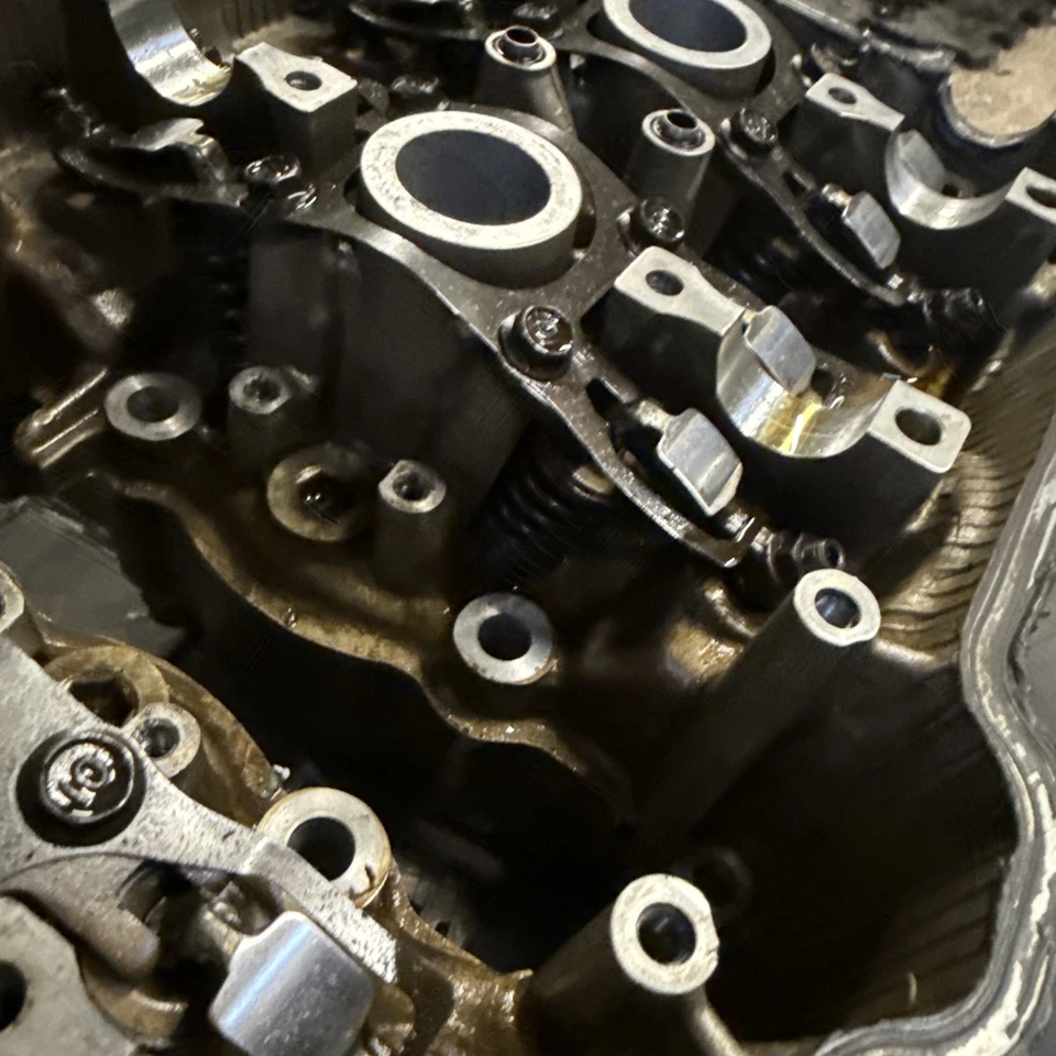 ♻️Honda CB1000 F SC30 Big One 1992-1996 Cylinder Head Valves Rockers Cam Caps♻️ - Image 4 of 4