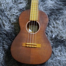 Martin T1 Uke Tenor Used Ukulele Genuine Case Included Safe delivery from Japan