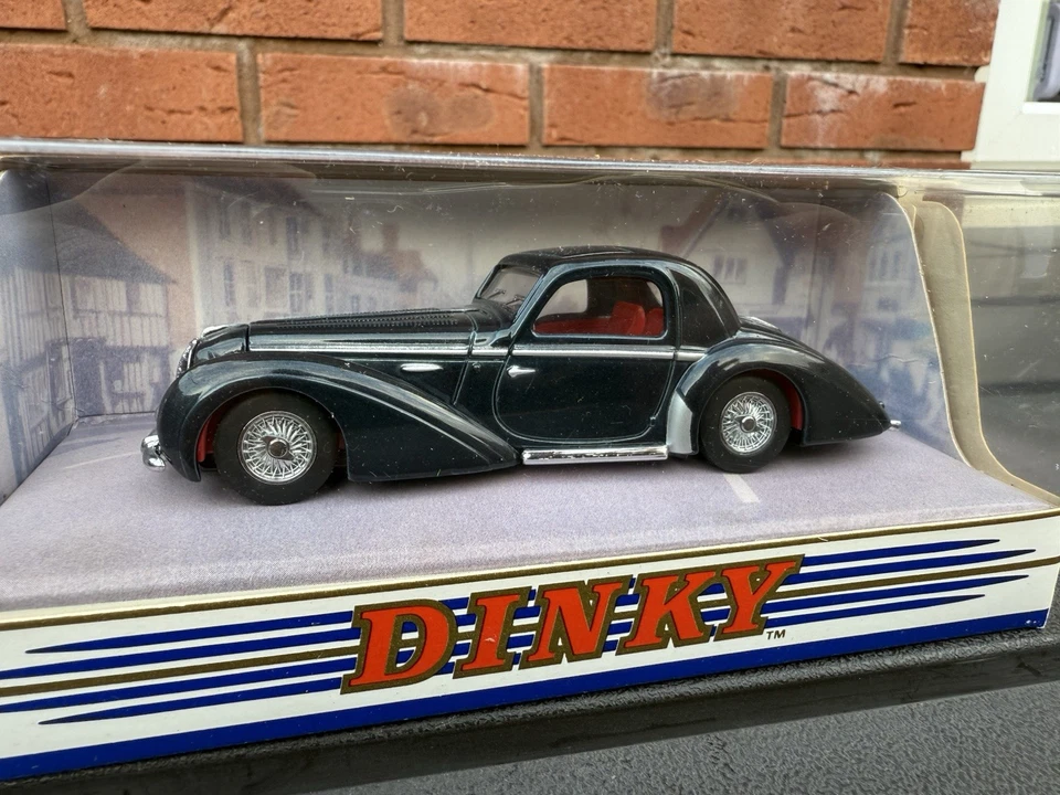 Matchbox Dinky DY-14 Delahaye 145 - 1:43 sin usar, en caja Foto 2 de 4
