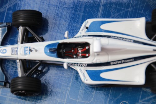 WILLIAMS BMW F1 FW21 Launch Car´2000 Lim.1st Ed.3333/Originale Minivitrine 1:43 - Bild 12 von 22