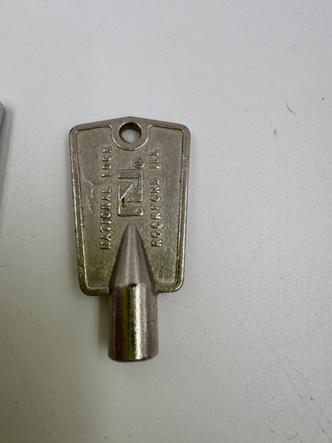 Lot de 2 clés de congélateur métal serrure nationale - Photo 3/8