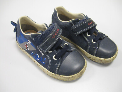 GEOX B Kilwi Shark Kinder Halbschuhe Schuhe Gr. 24 Klettverschluss guter Zustand
