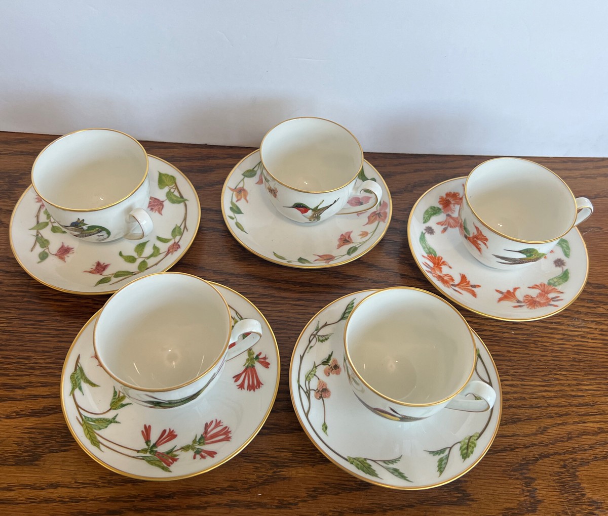 Vintage Bavarian Porcelain Hummingbirds of the World Tea Cup Vintage Bavarian Porcelain Hummingbirds of the World Tea Cup