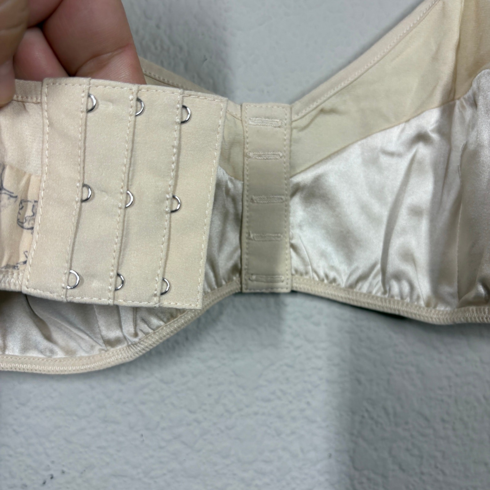 PL Intimates Medium Bra Bralette Button Trim Crea… - image 7