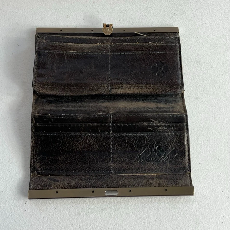 Carteira Patricia Nash Clutch Frame marrom cauchy couro floral trabalhado - Imagem 3 de 4