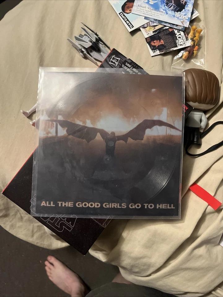 Billie Eilish Music Cd Vinyl Magazine Collection. Exclusive Flexi Disc RARE - Image 2 of 4