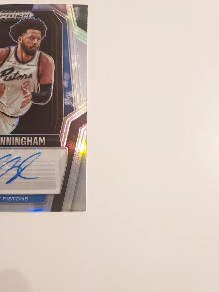 🖤💫 Cade Cunningham Prizm Black 2024-25 Silver Auto – The Future of Detroit! 💫 - Bild 4 von 4
