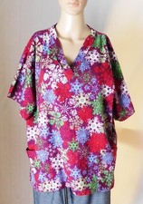 UA Scrubs Women's Scrub Top Size L Multicolor Snowflakes Cotton Blend 2 Pockets