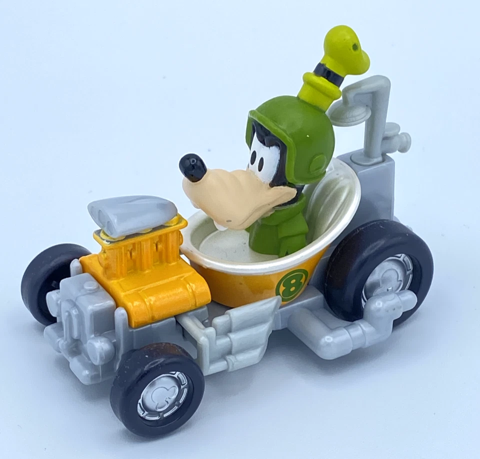 Coche de carreras Disney Donald Goofy Roadster Donald Duck Boat Racer 2016 Mattel Play Foto 3 de 4
