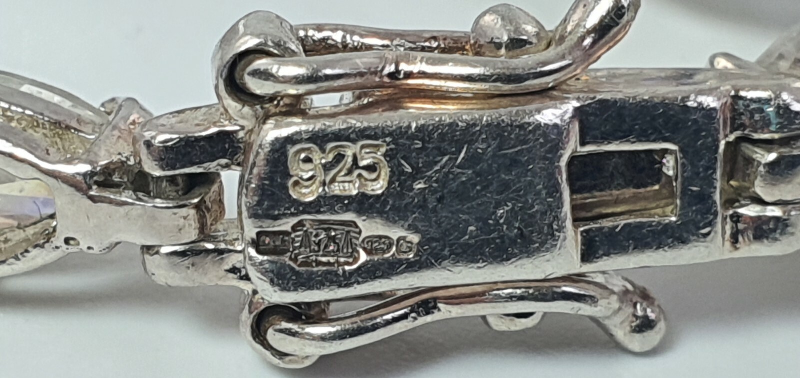 Photo 9 of Sterling Silver 925 Bracelet with CZ stones, 7.75" 10g ~ B120