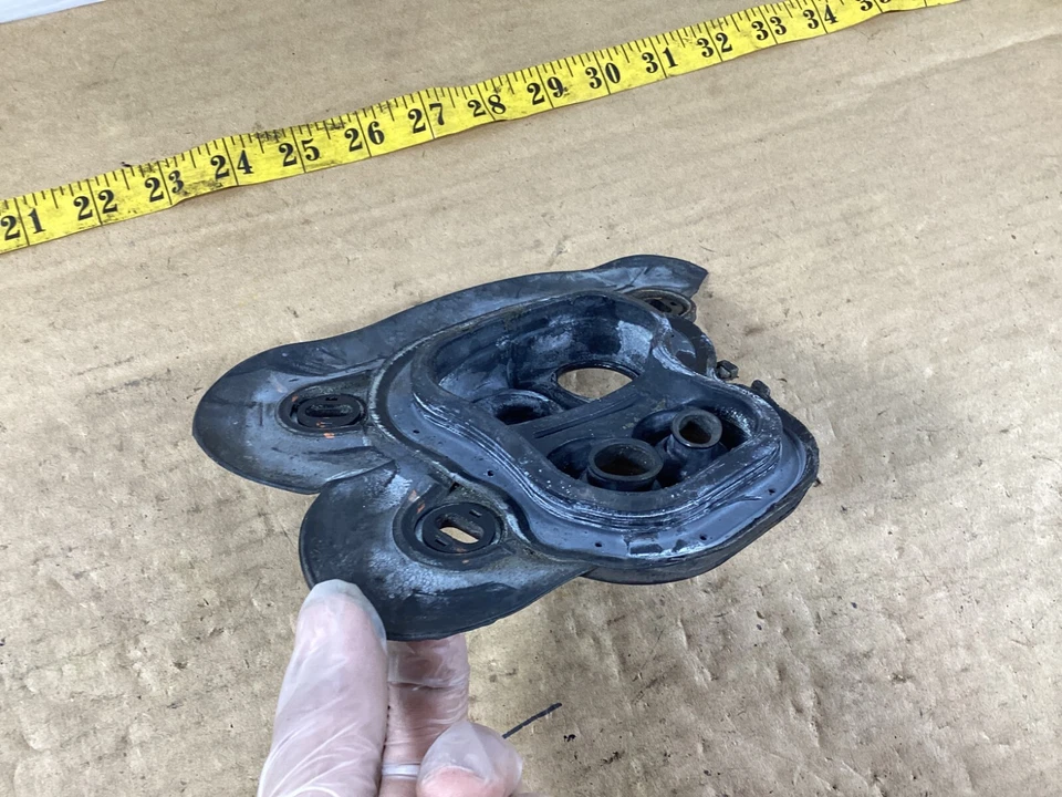 2008 - 2011 BMW M3 A/C Air Conditioning Sealing Plate 6946719 OEM . - Image 3 of 4