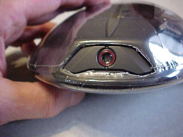 NEW TITLEIST TSR1, 12.0 DRIVER HEAD ONLY, SUREFIT, TSR 1,   2023 MODEL 12 - Image 4 of 4