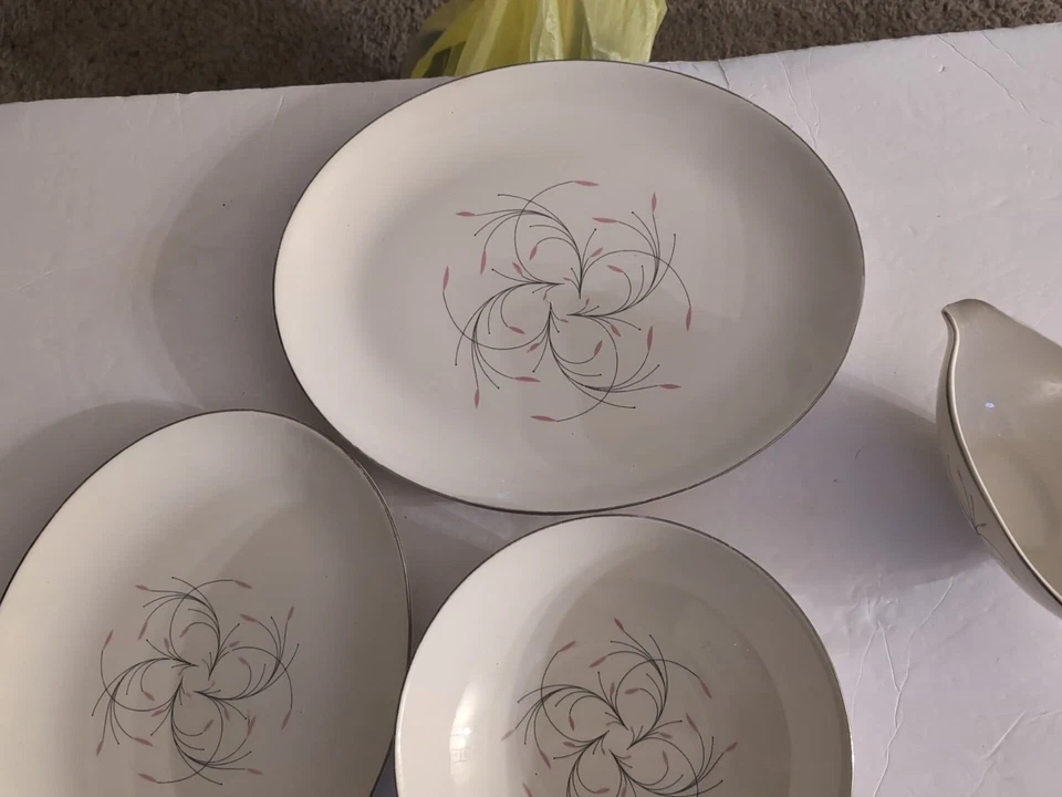 Platos capri Homer Laughlin Rhythm 4 piezas. Foto 3 de 4