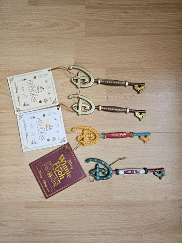 Disney / Pins / Cast Member Exclusive / Pen / Keys / Mix / Collectibles - Picture 7 of 7
