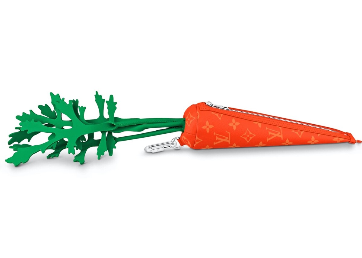 Louis Vuitton Carrot Pouch Monogram Orange Giant Keychain Keyring