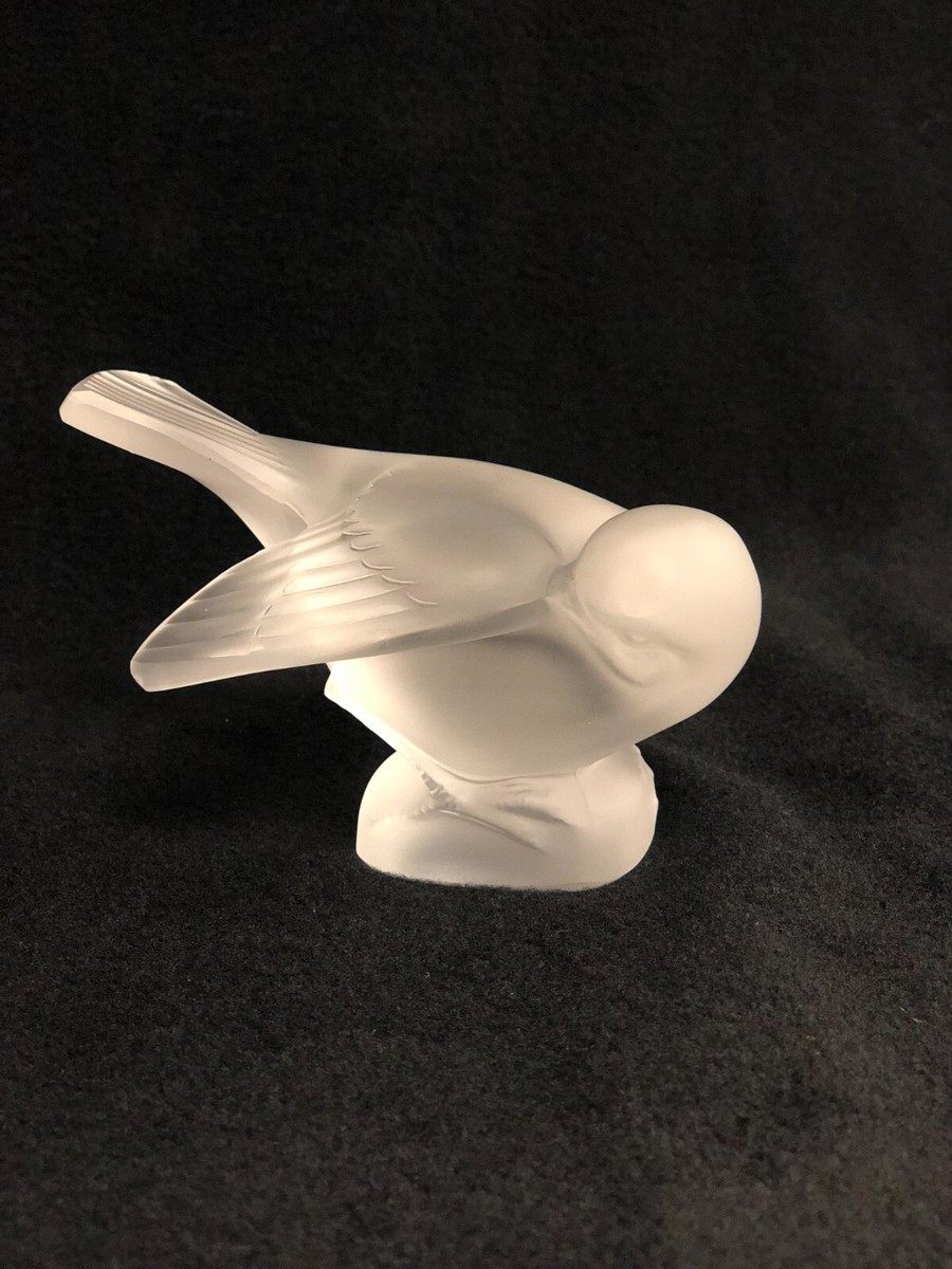 LALIQUE France Sparrow Head Under Wing-engraved signature New | eBay