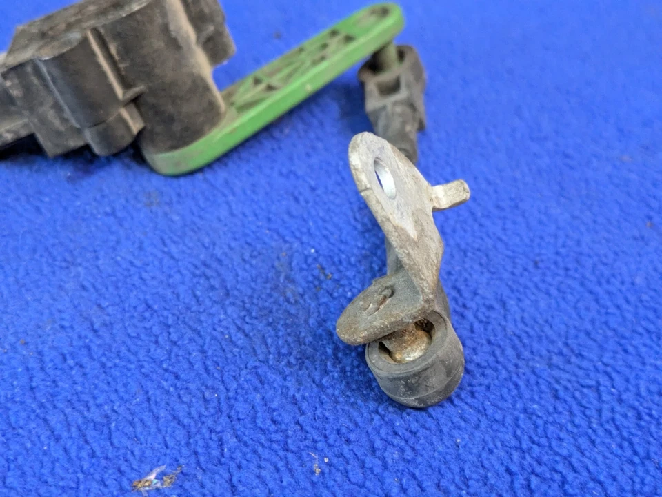 oem right REAR HEADLIGHT SUSPENSION HEIGHT LEVEL SENSOR 12-2017 AUDI A6 A7 S6 S7 - Image 2 of 4