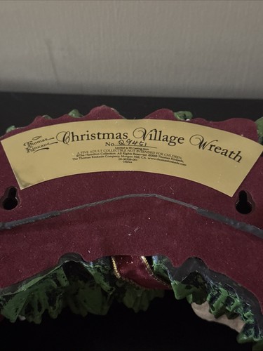 The Hamilton Collection Thomas Kinkade Victorian Christmas Village Wreath & COA - Picture 15 of 24