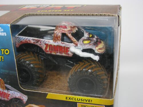 Spin Master Monster Jam Zombie Monster Dirt Starter Set NEW - Picture 3 of 4