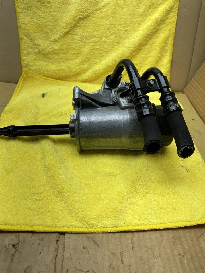 2003-2008 MERCEDES SL55 E55 CL55 AMG 5.5 M113K ENGINE OIL FILTER HOUSING OEM S55 - Image 4 of 4