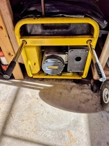 STANLEY 8000S  WET/DRY GAS GENERATOR