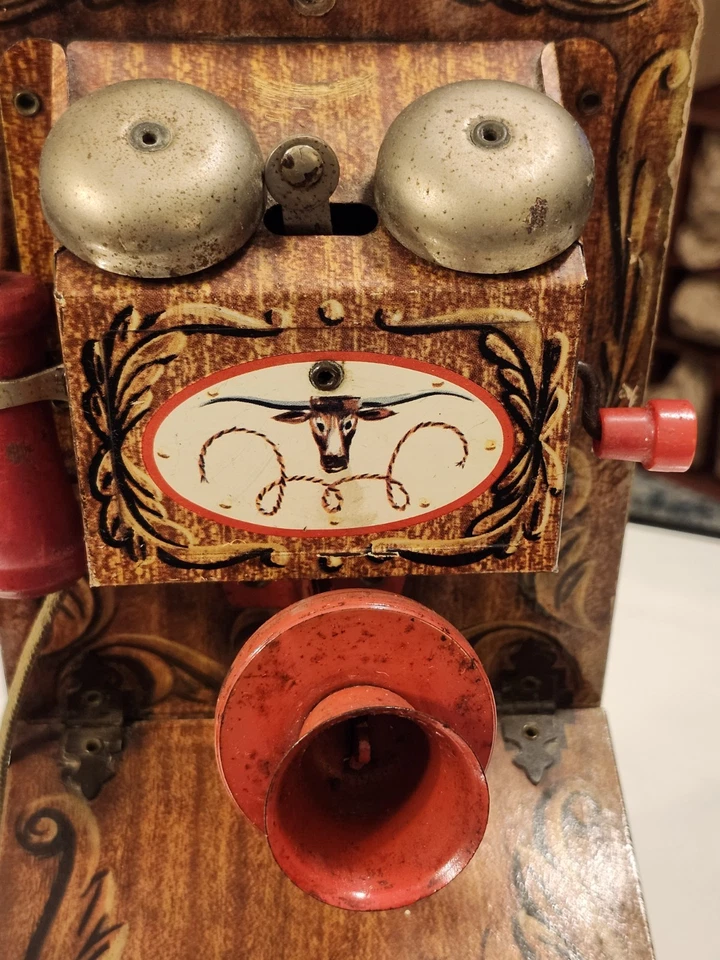 De Colección Gong Campana Juguetes Western Lata Litografía Juguete Teléfono Vaquero Años 50 Niños MCM Decoración Difícil de Encontrar Foto 2 de 4