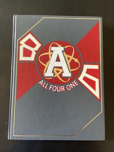 1986 Annandale VA High School Jahrbuch Antenne Band 32