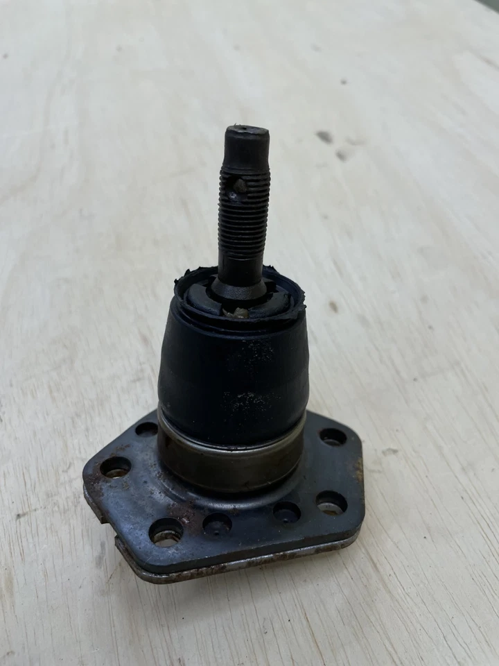 GM OEM Ball Joint & Hardware 73-87 GMC Pickup Blazer Jimmy Suburban 9758710 - Image 3 of 4