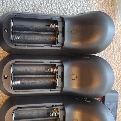 Buzz! Quiz World -  PS3 PlayStation 3 | 4x Wireless Buzzer - OVP mit Empfänger - Bild 9 von 12