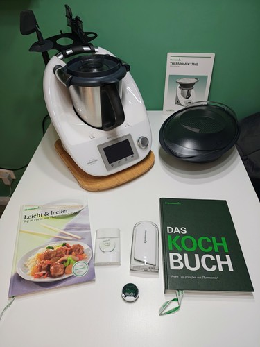 Vorwerk Thermomix TM5 mit Cook-Key und Zubehör | eBay.de