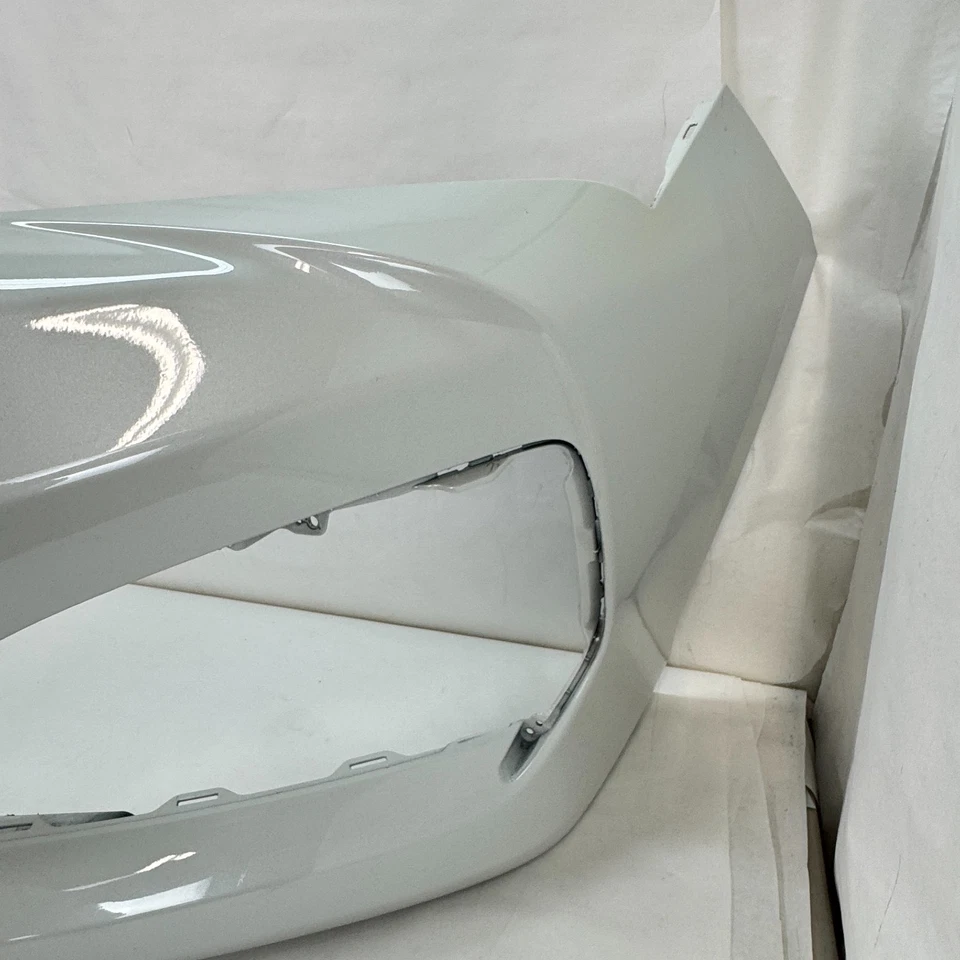 Cubierta de parachoques delantero pintado blanco 04711-TGV-A00ZZ OEM 2021-2025 Acura TLX Foto 3 de 4