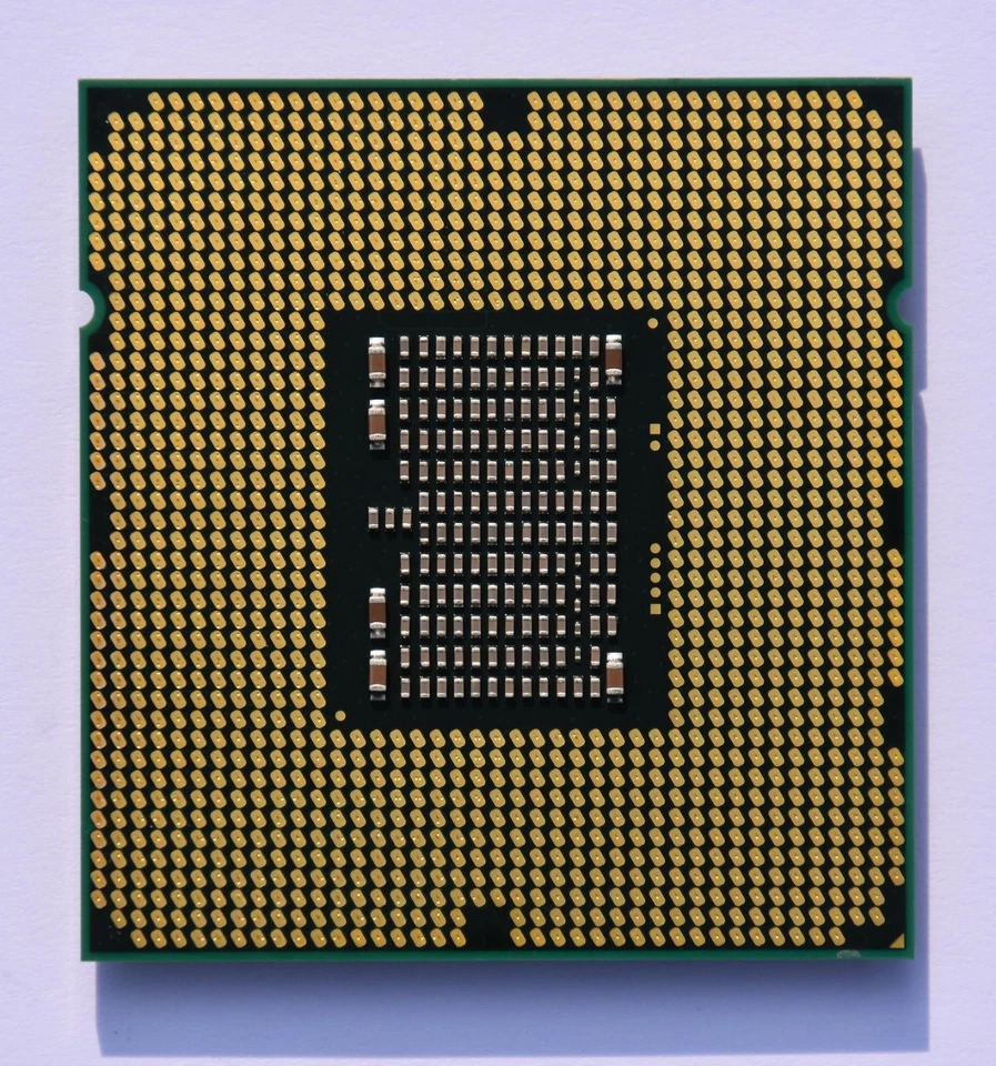 CPU Intel Xeon X5650 2.66GHz/12MB/6.40GT/s 95W LGA1366 Socket B Processor CPU - Image 2 of 2