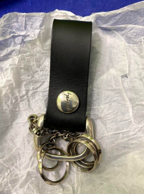 Discord Yohji Yamamoto Black Leather Silver 4-station Key Discord Yohji Yamamoto Black Leather Silver 4-station Key