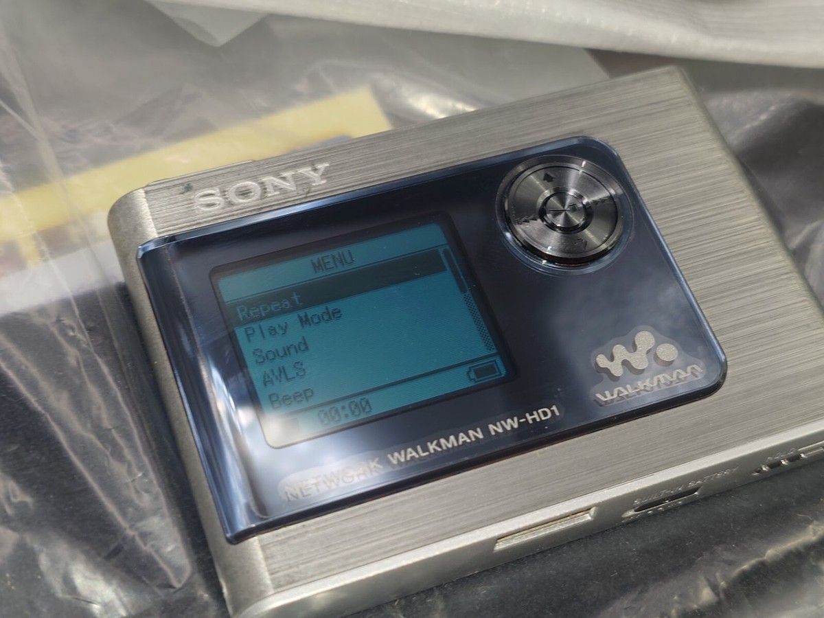 SONY NW-HD1 SONY NETWORK WALKMAN 最終品 NEW IN BOX Sony NW-HD1 20 GB Network Walkman Digital Music